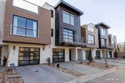 Condo For Sale in Reno, Nevada