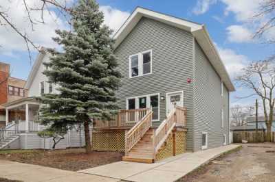 Home For Sale in Oak Park, Illinois