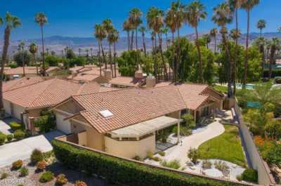 Apartment For Rent in Palm Desert, California