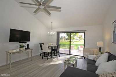 Apartment For Rent in Palm Desert, California
