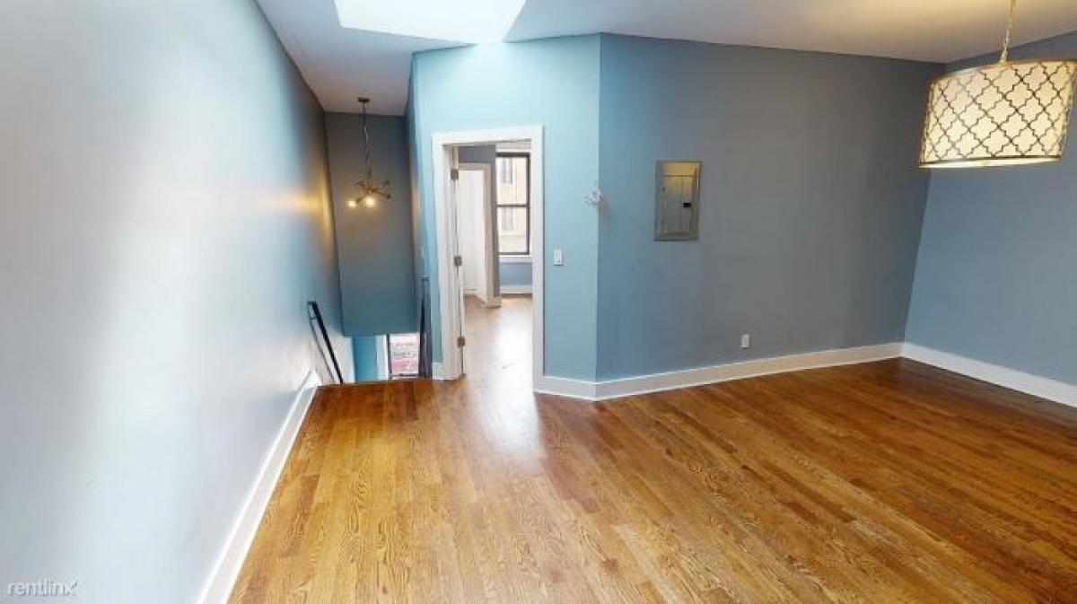 Picture of Apartment For Rent in Glendale, New York, United States