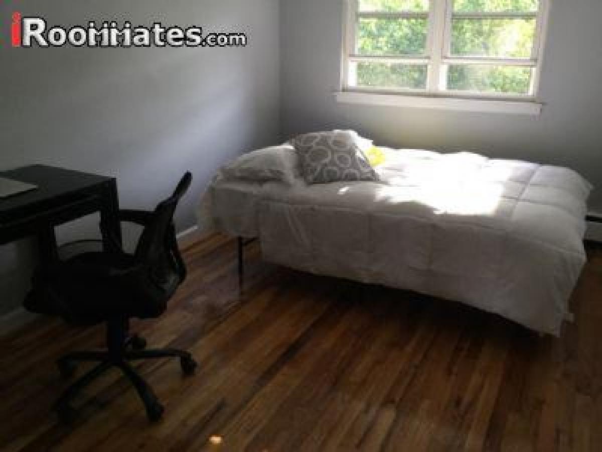 Picture of Home For Rent in Bronx, New York, United States