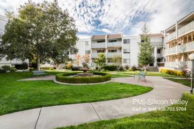 Condo For Rent in Mountain View, California