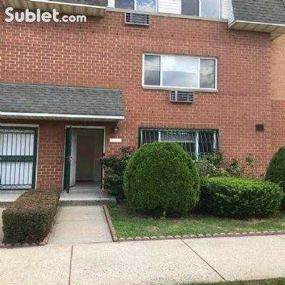 Home For Rent in Queens, New York