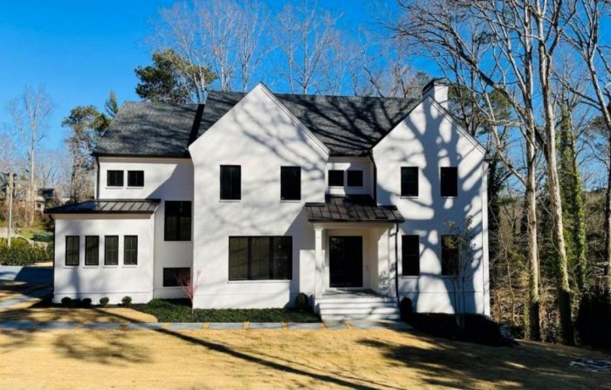 Picture of Home For Sale in Sandy Springs, Georgia, United States
