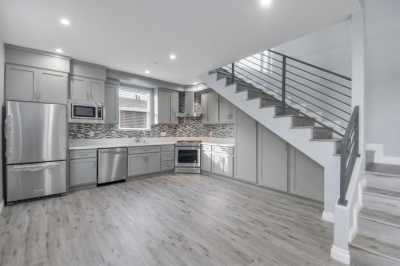 Apartment For Rent in Inglewood, California