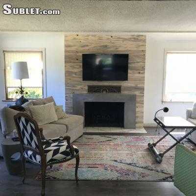 Home For Rent in Snohomish, Washington