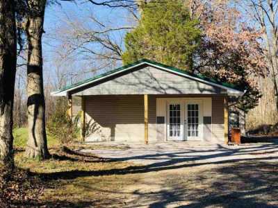 Home For Sale in Bedford, Indiana