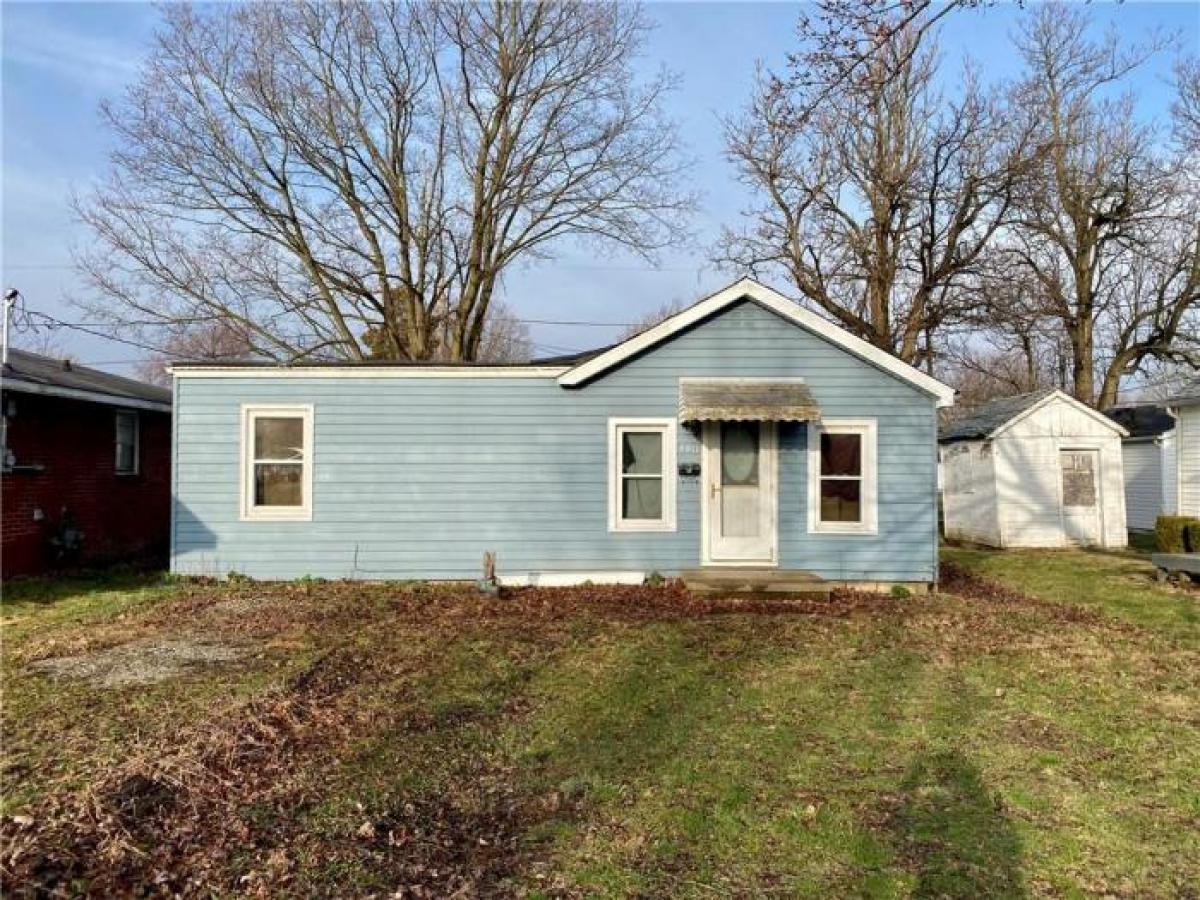 Picture of Home For Sale in Anderson, Indiana, United States