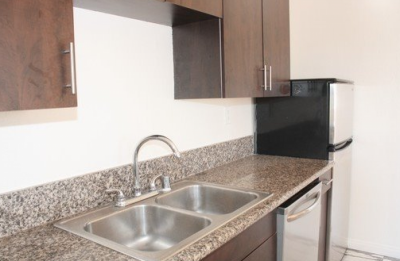 Apartment For Rent in Venice, California