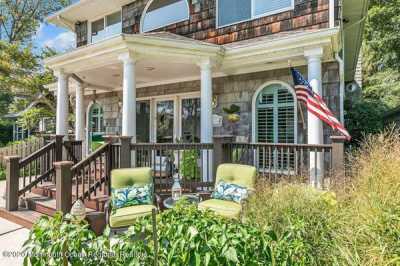 Home For Sale in Bay Head, New Jersey