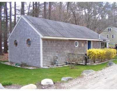 Home For Sale in Hanson, Massachusetts