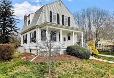 Home For Sale in Barrington, Rhode Island