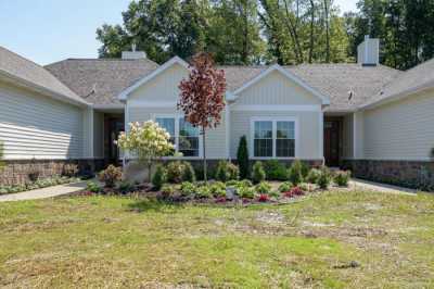 Condo For Sale in Battle Creek, Michigan