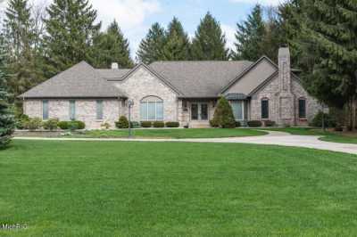Home For Sale in Kalamazoo, Michigan