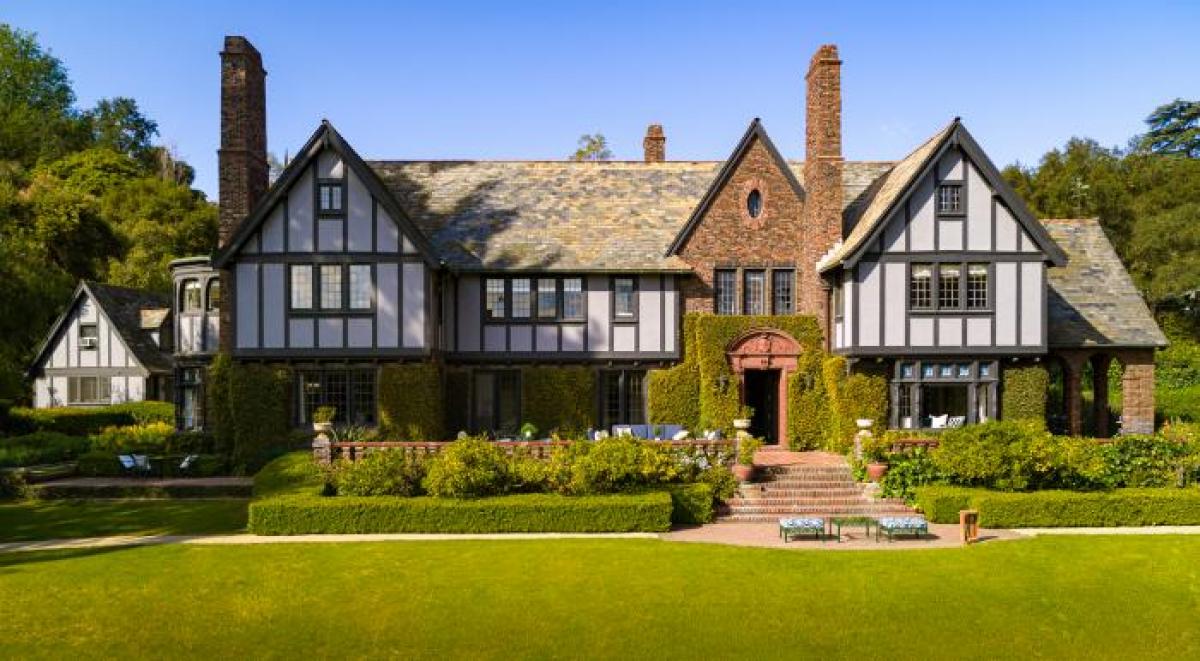 Picture of Home For Sale in Pasadena, California, United States