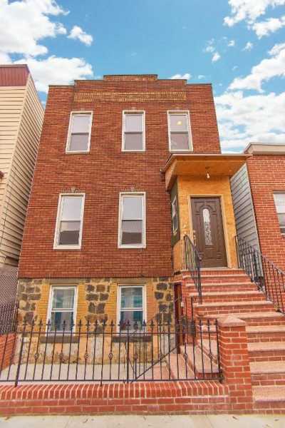 Home For Sale in Astoria, New York