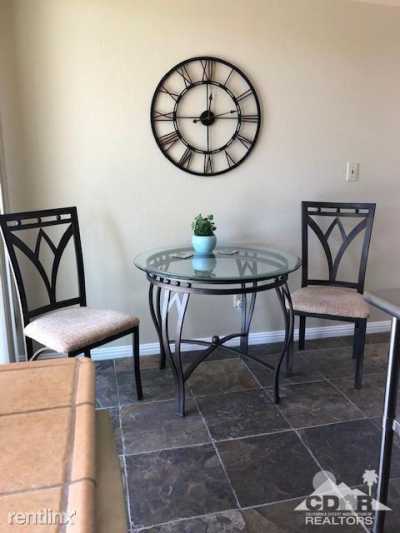 Apartment For Rent in Palm Desert, California