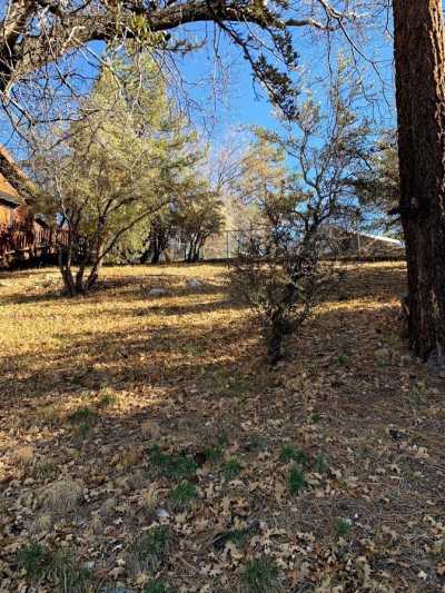 Residential Land For Sale in Fawnskin, California