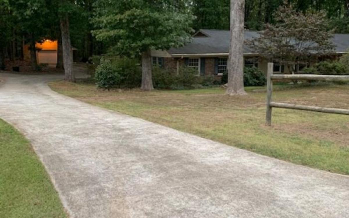 Picture of Home For Sale in Hartwell, Georgia, United States