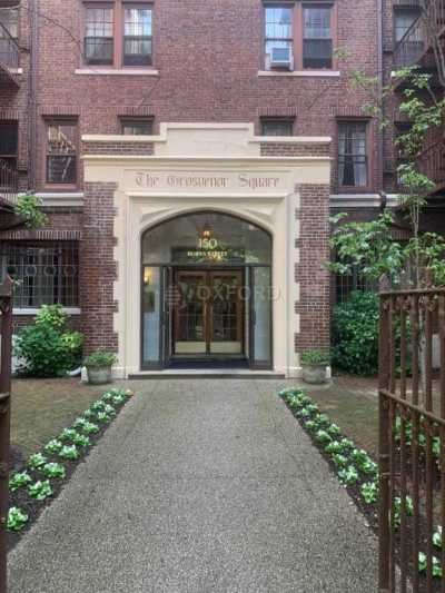 Apartment For Sale in Forest Hills, New York