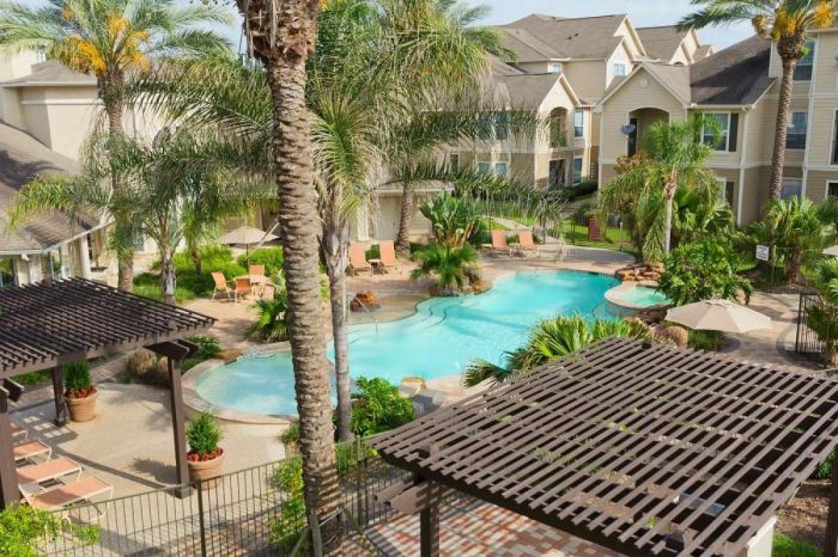 Picture of Residential Land For Rent in Stafford, Texas, United States