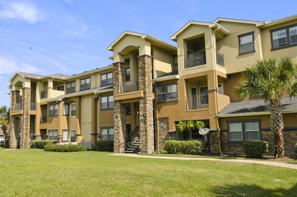 Picture of Residential Land For Rent in Houston, Texas, United States