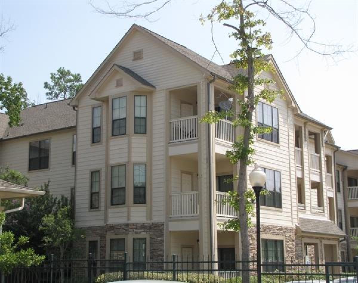 Picture of Residential Land For Rent in Conroe, Texas, United States