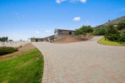 Home For Sale in Malibu, California