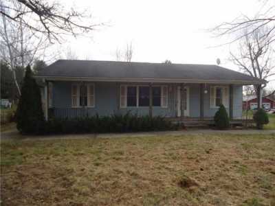 Home For Sale in Fairland, Indiana