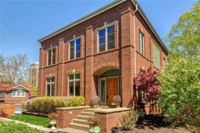 Home For Sale in Lake Saint Louis, Missouri