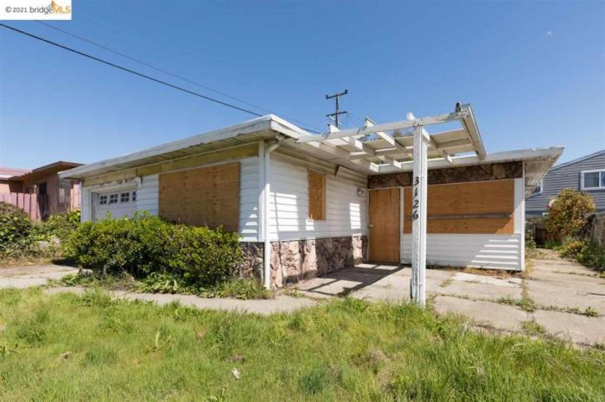 Picture of Home For Sale in Richmond, California, United States