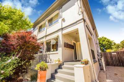 Condo For Rent in Oakland, California