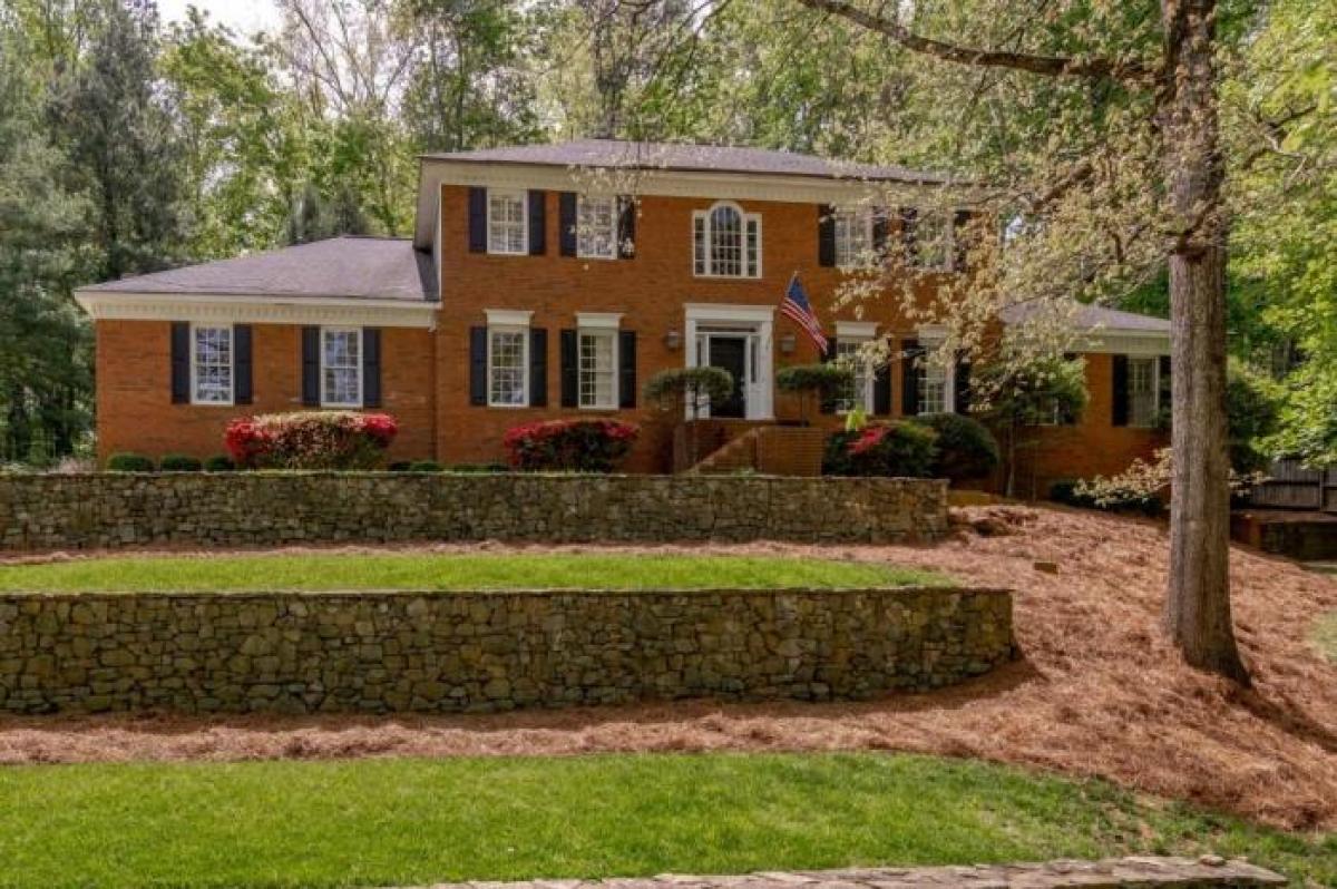 Picture of Home For Sale in Sandy Springs, Georgia, United States