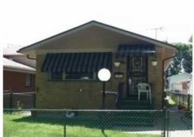 Condo For Rent in Morgan Park, Illinois