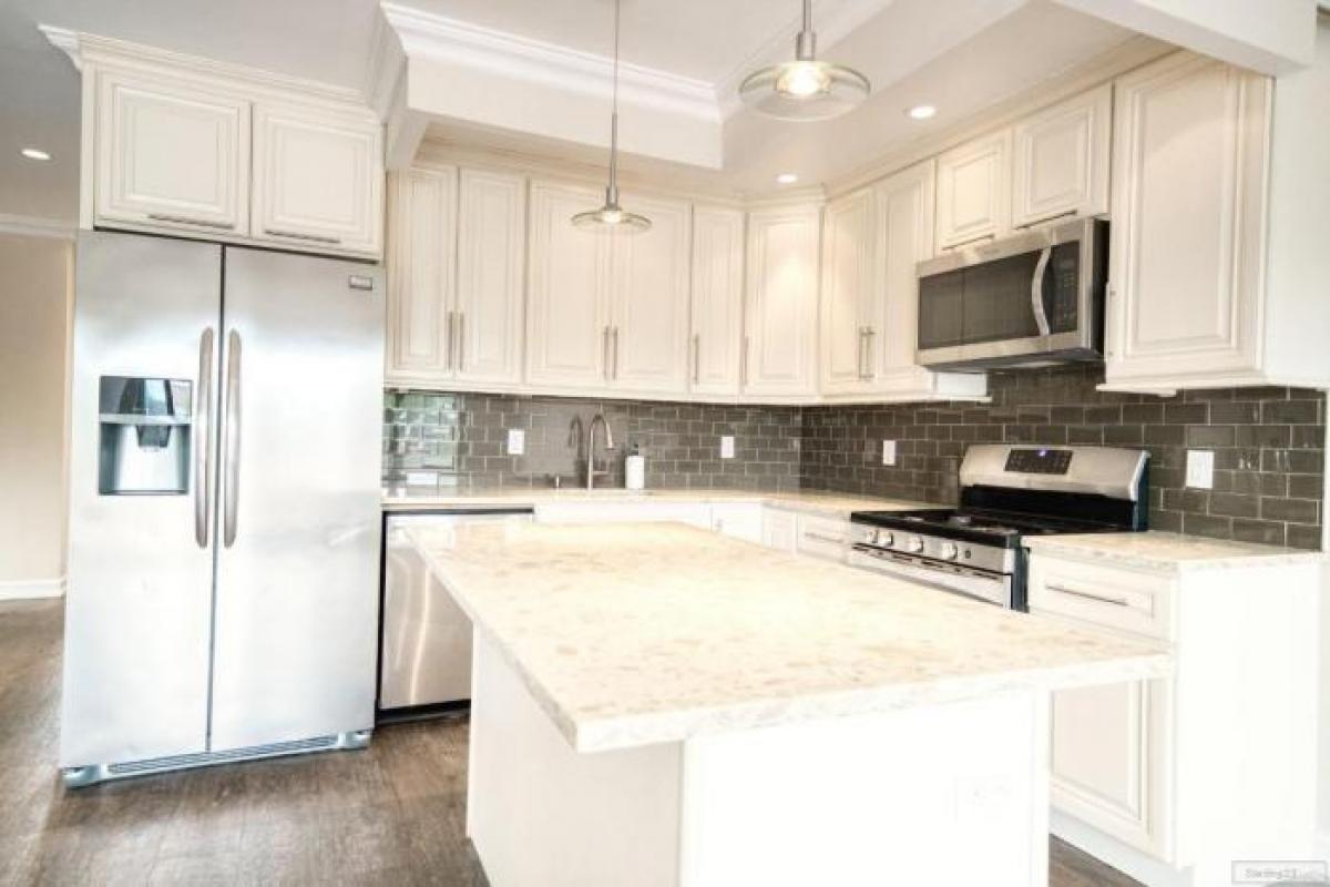 Picture of Apartment For Rent in Long Island City, New York, United States