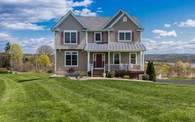 Home For Sale in Marlboro, New York