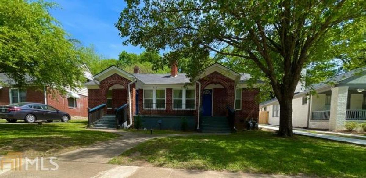 Picture of Multi-Family Home For Sale in East Point, Georgia, United States