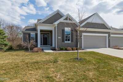 Condo For Sale in Kalamazoo, Michigan