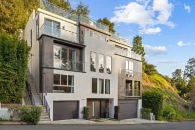 Residential Land For Sale in Beverly Hills, California