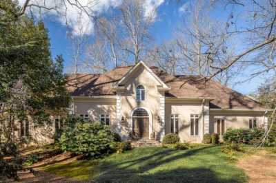Home For Sale in Sandy Springs, Georgia