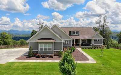 Home For Sale in Hayesville, North Carolina