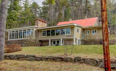 Home For Sale in Conway, New Hampshire