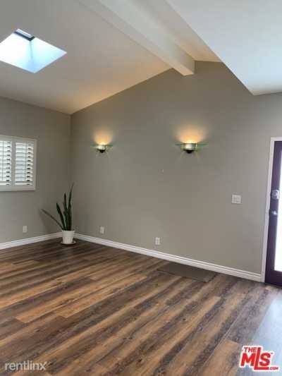 Home For Rent in Venice, California