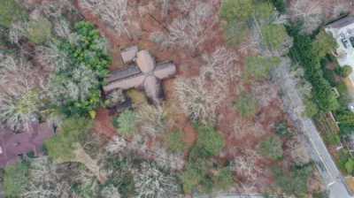 Home For Sale in Sandy Springs, Georgia