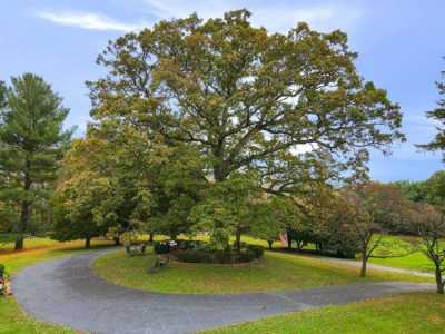 Home For Sale in Great Falls, Virginia