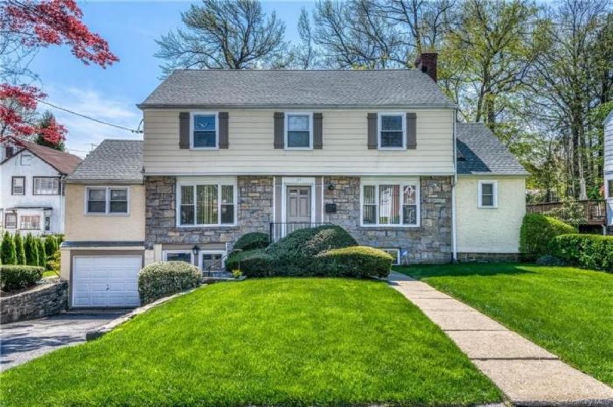 Picture of Home For Sale in Mount Vernon, New York, United States