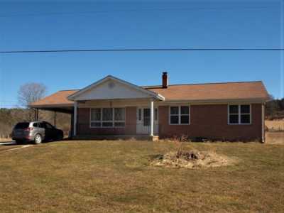 Home For Sale in Brandywine, West Virginia
