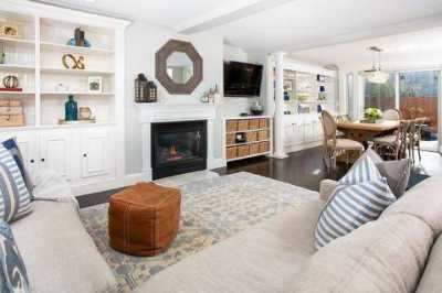 Villa For Sale in Boston, Massachusetts