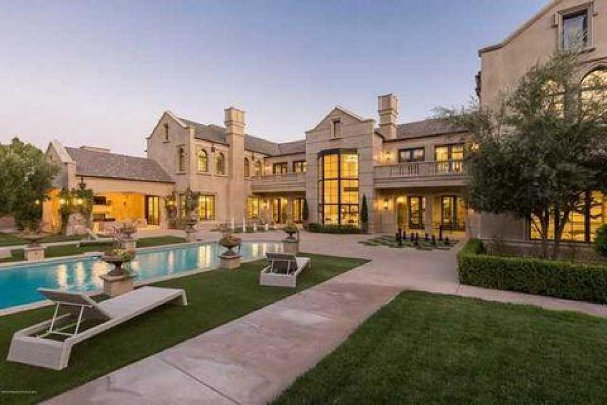 Picture of Villa For Sale in Bradbury, California, United States
